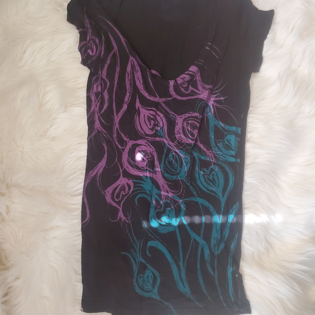 Stranded Design Tee